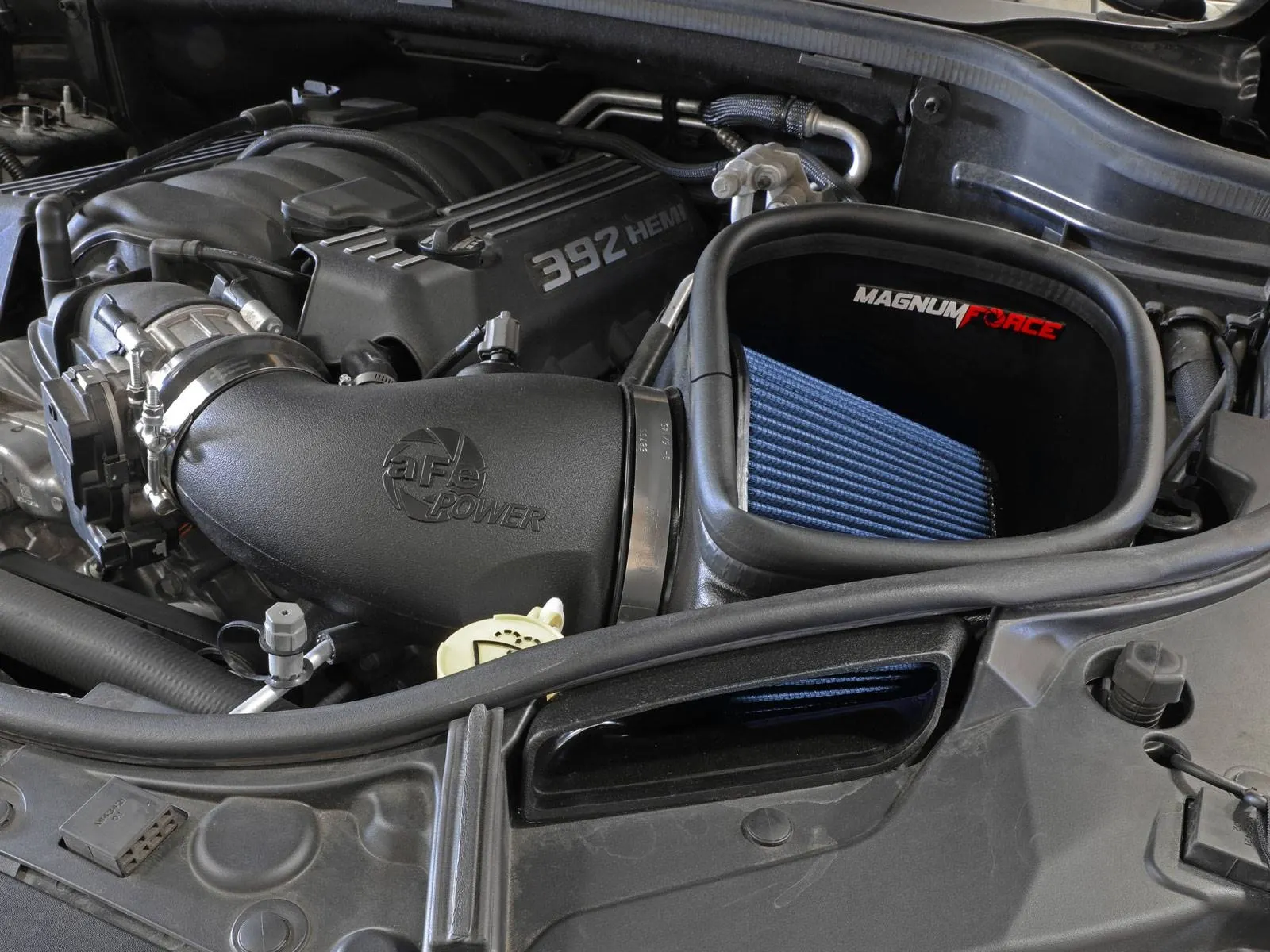 aFe Magnum Force Open Element Intake with blue filter installed in Jeep SRT 392 HEMI engine