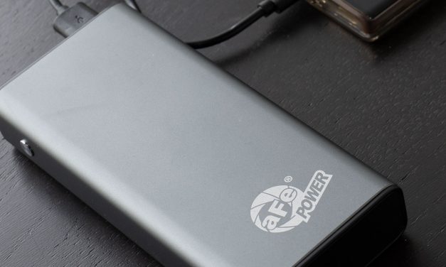 aFe POWER Bank w/ 20000mAh Capacity