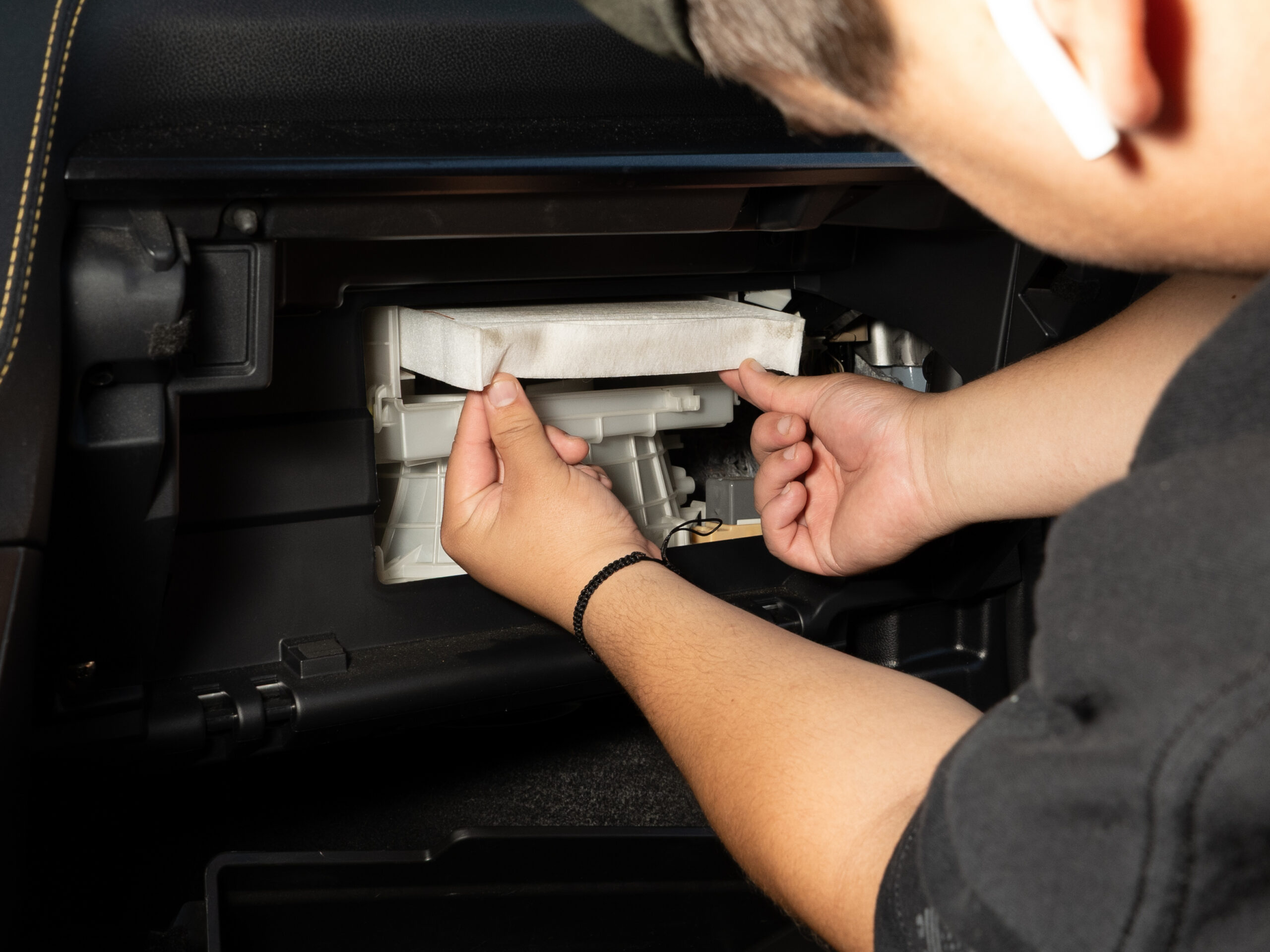Remove Old Cabin Air Filter 