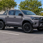 Rebel Series Middle-Side Exit Exhaust for Toyota Hilux 15-26 L4-2.4/2.8L (td)