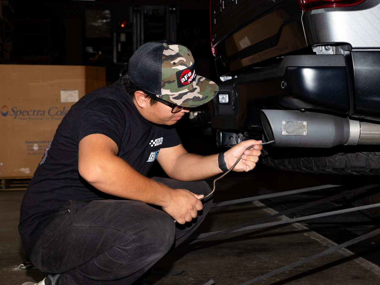 Putting sniffer in exhaust to measure airflow ratio on dyno